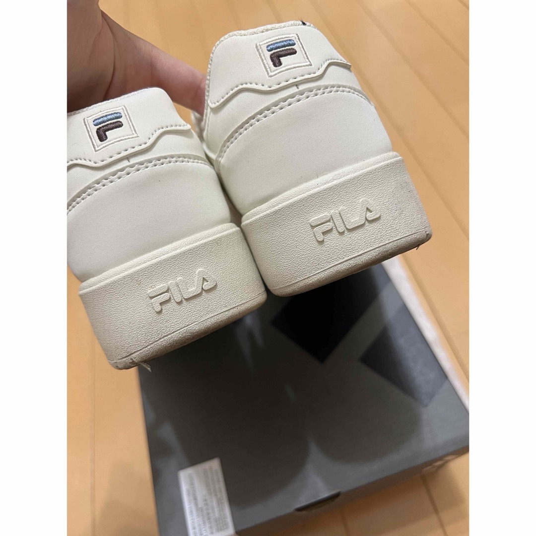 SNIDEL(スナイデル)のSNIDEL×FILAスニーカー　美品　23cm レディースの靴/シューズ(スニーカー)の商品写真