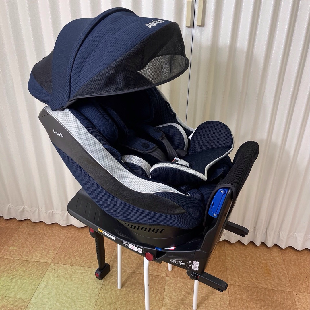 クリーニング済 ☆綺麗☆ アップリカ クルリラ ISOFIX ネイビー クリーニング済 ☆綺麗☆ アップリカ クルリラ ISOFIX ネイビー