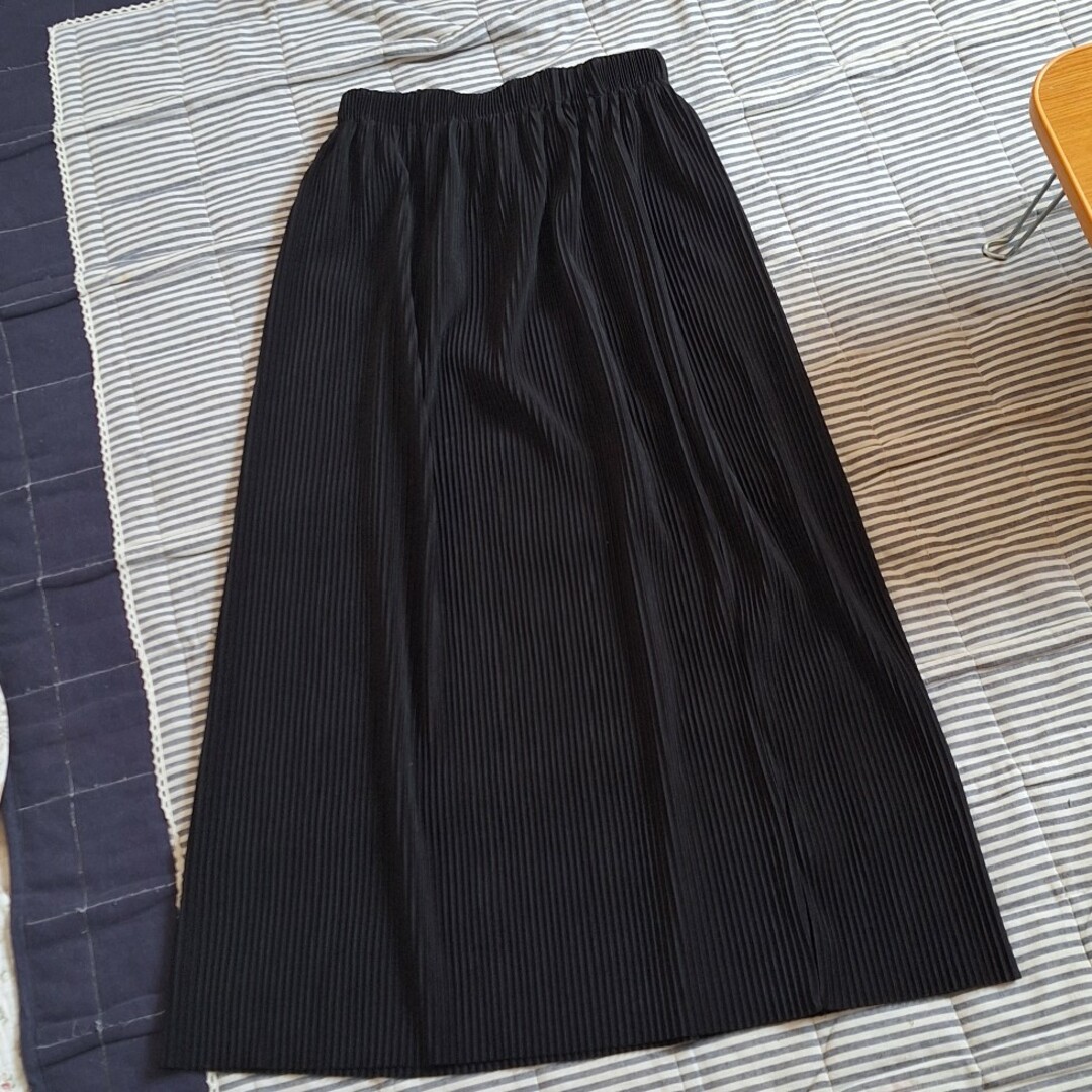 ロングスカート 黒 レディースのスカート(ロングスカート)の商品写真