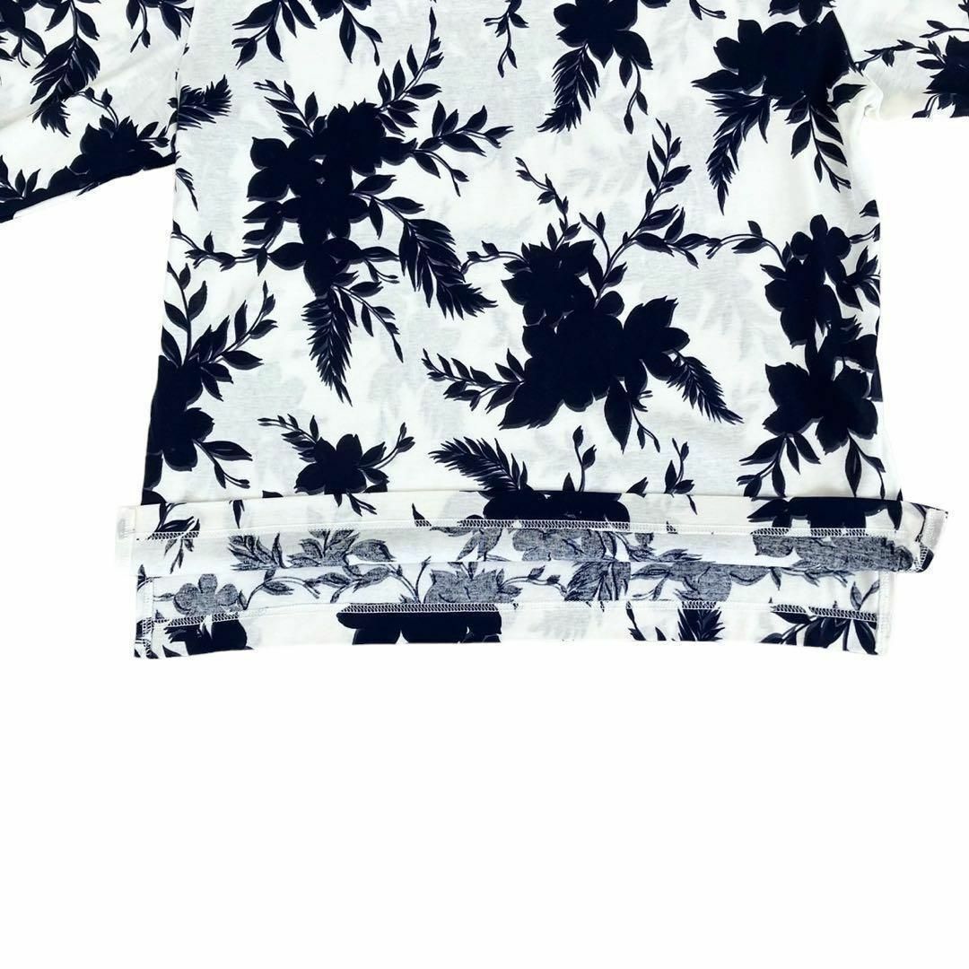 A154 【美品】 カトレアクラウン カットソー 半袖 総柄 花柄 白×黒 レディースのトップス(カットソー(半袖/袖なし))の商品写真