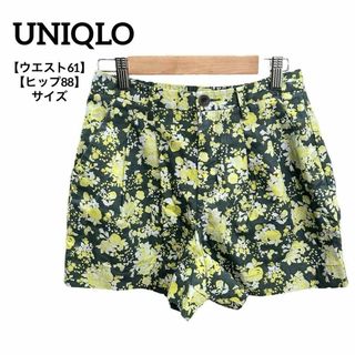 ユニクロ(UNIQLO)のH59 UNIQLO ユニクロ ショーパン 花柄 緑系 W61 H88 かわいい(ショートパンツ)