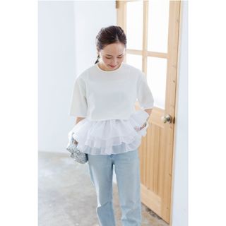 BLUELEA ブルレア  Hem tulle docking pullover