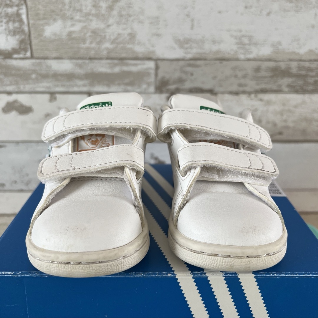 adidas(アディダス)のadidas スタンスミス　フルーツ キッズ/ベビー/マタニティのベビー靴/シューズ(~14cm)(スニーカー)の商品写真