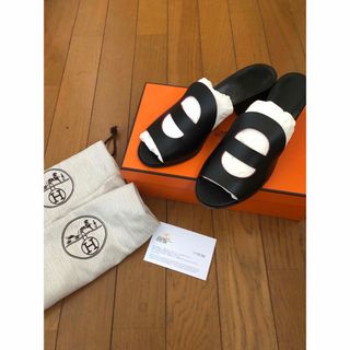 エルメス(Hermes)のHERMES エルメス　モナ　シェーヌダンクル　サンダル　新品　黒(サンダル)