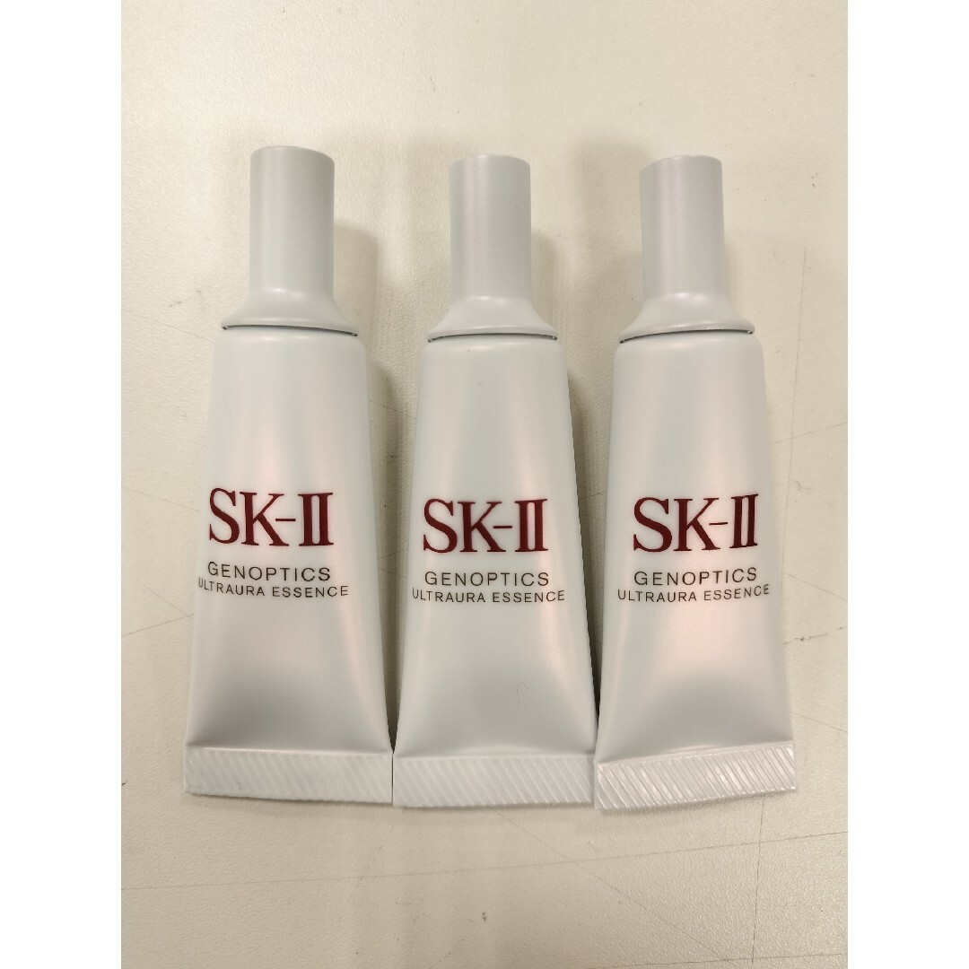 SK-II(エスケーツー)の2024年製 SK-II ジェノプティクス ウルトオーラ エッセンス 10ml コスメ/美容のスキンケア/基礎化粧品(美容液)の商品写真