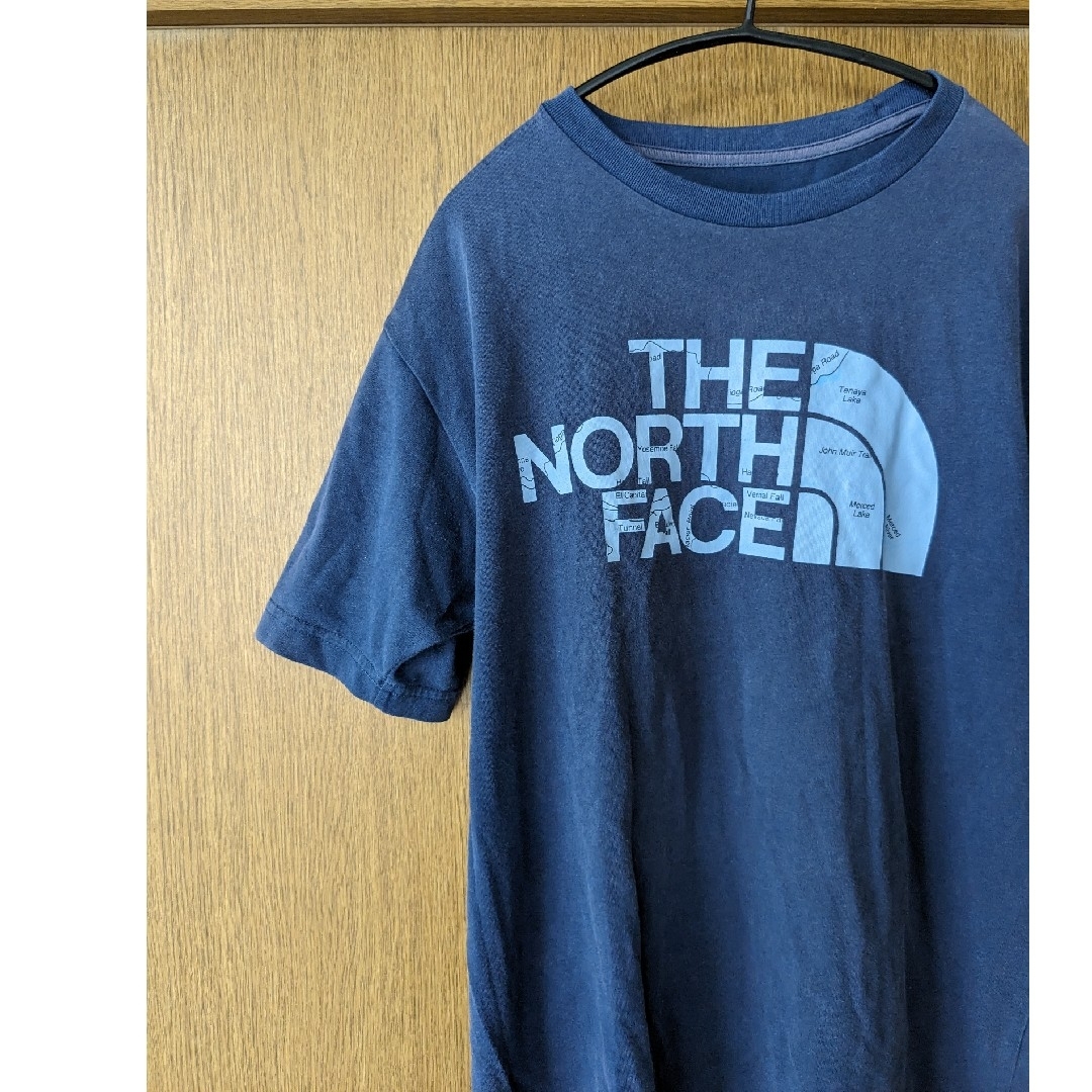THE NORTH FACE(ザノースフェイス)のTHE NORTH FACEノースフェイスデカロゴプリントTシャツ メンズのトップス(Tシャツ/カットソー(半袖/袖なし))の商品写真