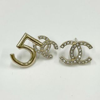 シャネル(CHANEL)の8680 シャネル ピアス ココマーク no5 ラインストーン ゴールド(ピアス)