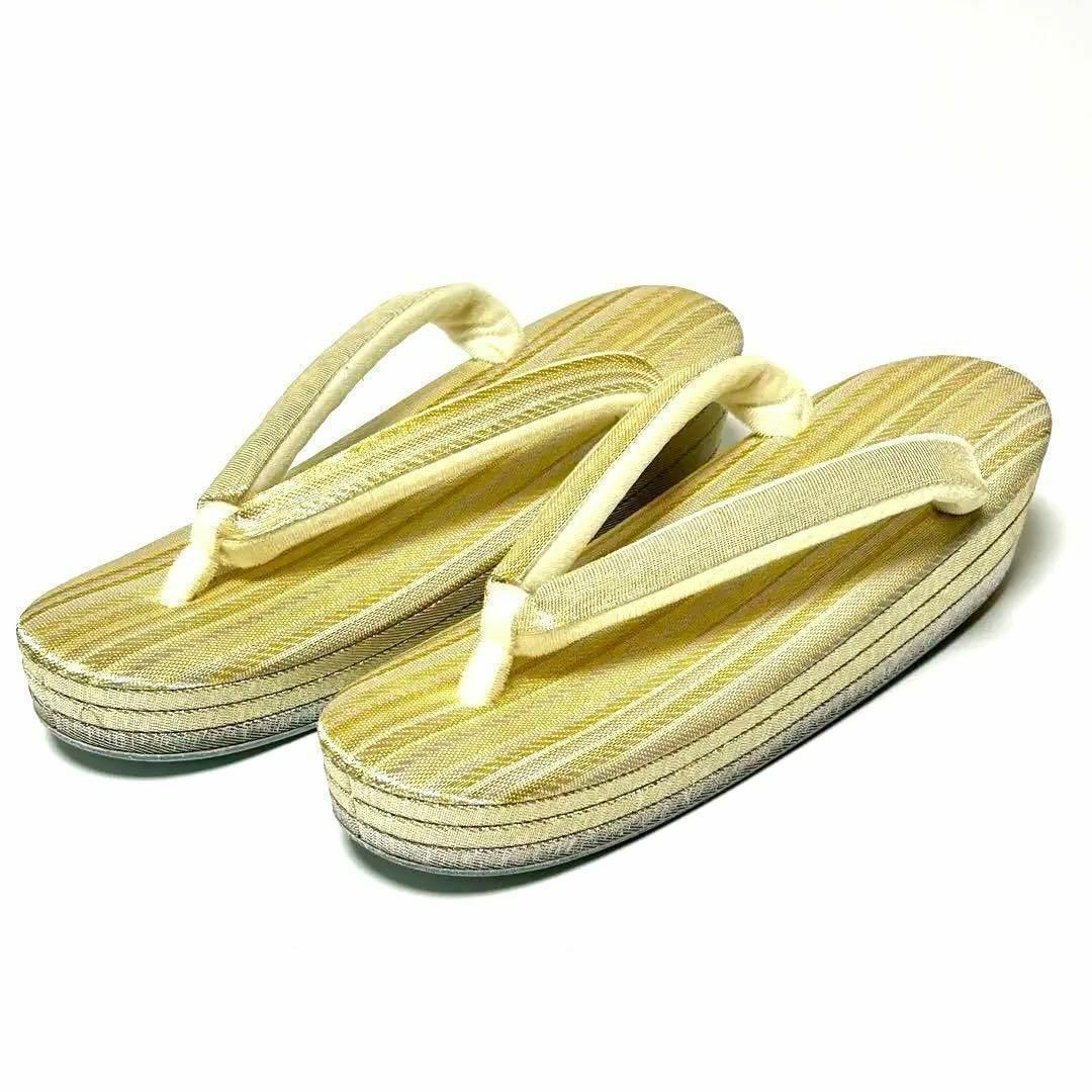 草履　高級つづれ織りゾーリ　日本製　礼装　フォーマル　和装　着物 レディースの靴/シューズ(下駄/草履)の商品写真