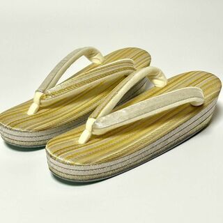 草履　高級つづれ織りゾーリ　日本製　礼装　フォーマル　和装　着物(下駄/草履)