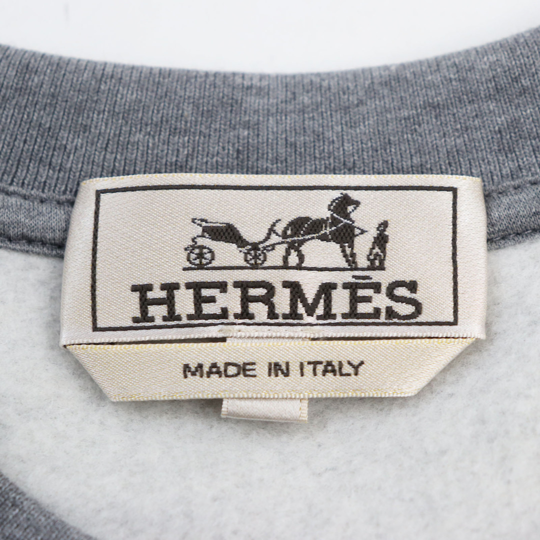 Hermes(エルメス)の未使用品●HERMES エルメス 23AW ランH クルーネック プルオーバー トレーナー スウェット グレー XL 箱付き イタリア製 正規品 メンズ メンズのトップス(スウェット)の商品写真