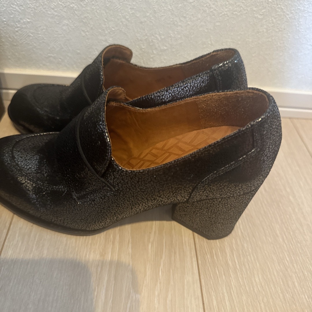 CHIE MIHARA(チエミハラ)のチエ　ミハラローファー美品36 レディースの靴/シューズ(ローファー/革靴)の商品写真