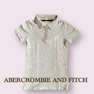 アバクロンビーアンドフィッチ(Abercrombie&Fitch)の美品　ABERCROMBIE AND FITCH アバクロ　ポロシャツ　レディス(ポロシャツ)