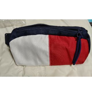 TOMMY HILFIGER - TOMMY HILFIGER ボディーバッグ