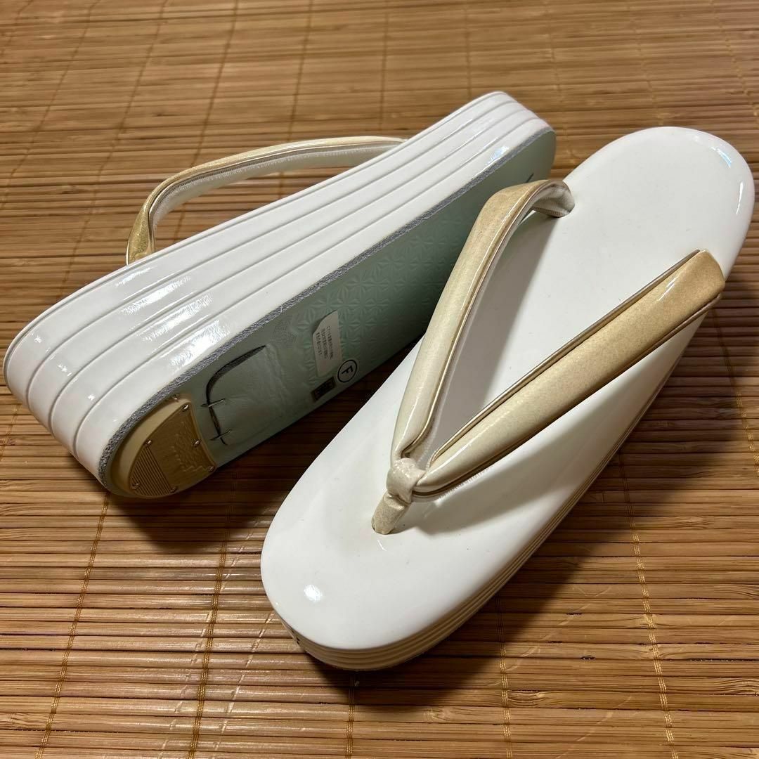 草履　フォーマル　ゾーリ　4枚芯 レディースの靴/シューズ(下駄/草履)の商品写真