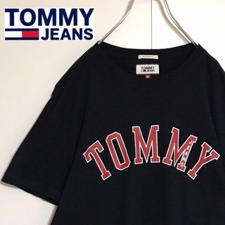 【美品】トミージーンズ　センタープリントTシャツ ブラック　シンプル　H910(Tシャツ/カットソー(半袖/袖なし))