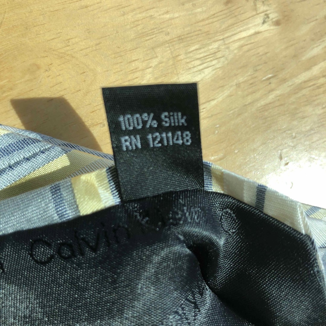 Calvin Klein(カルバンクライン)のカルバンクライン　CALVIN KLEIN イエローストライプ　ネクタイ メンズのファッション小物(ネクタイ)の商品写真