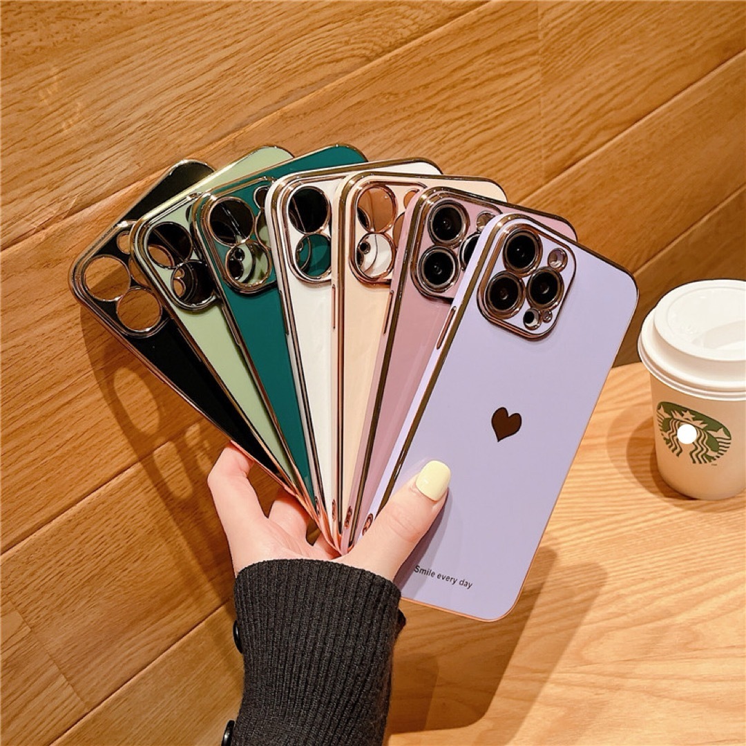iPhone12Proケース　ホワイト　ハート　シンプル　可愛い　韓国　大人気 スマホ/家電/カメラのスマホアクセサリー(iPhoneケース)の商品写真
