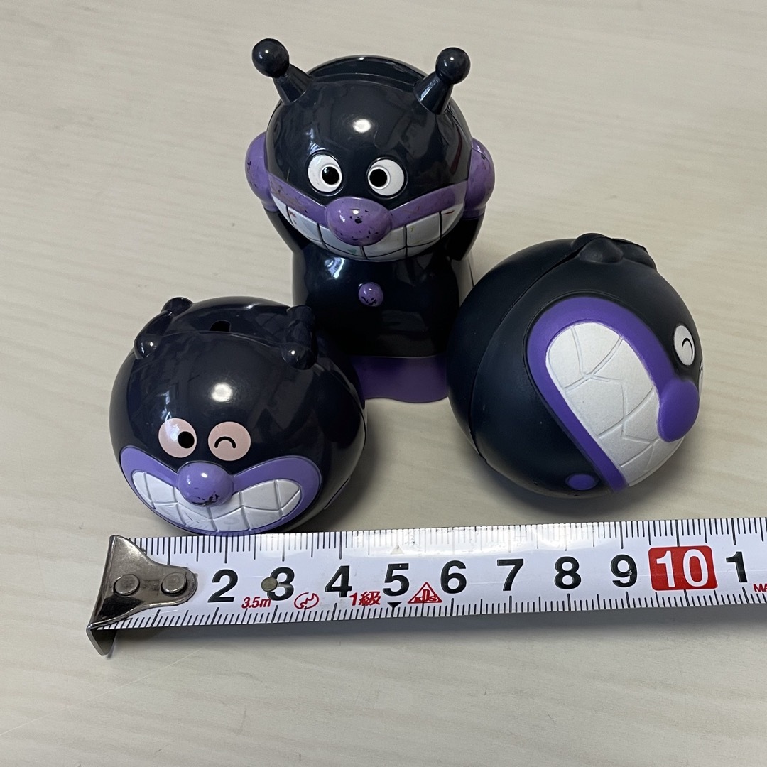 アンパンマン(アンパンマン)のバイキンマン　おもちゃ　3点セット エンタメ/ホビーのおもちゃ/ぬいぐるみ(キャラクターグッズ)の商品写真