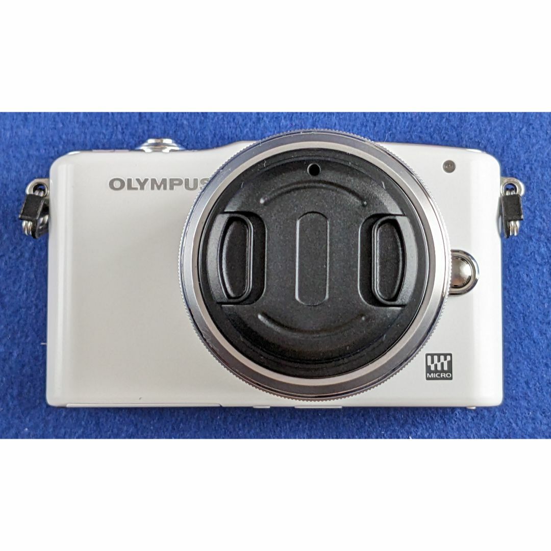 OLYMPUS(オリンパス)のOLYMPUS E-PM1 ミラーレス一眼　ホワイト　14-42mmレンズ付き スマホ/家電/カメラのカメラ(ミラーレス一眼)の商品写真