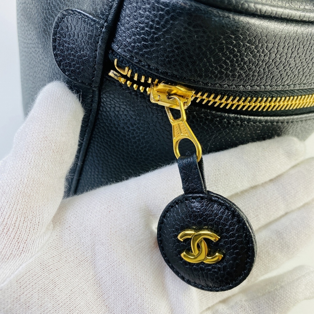 CHANEL(シャネル)のCHANEL シャネル ココマーク バニティ キャビアスキン ハンドバッグ ブラック A-2405 レディースのバッグ(ハンドバッグ)の商品写真