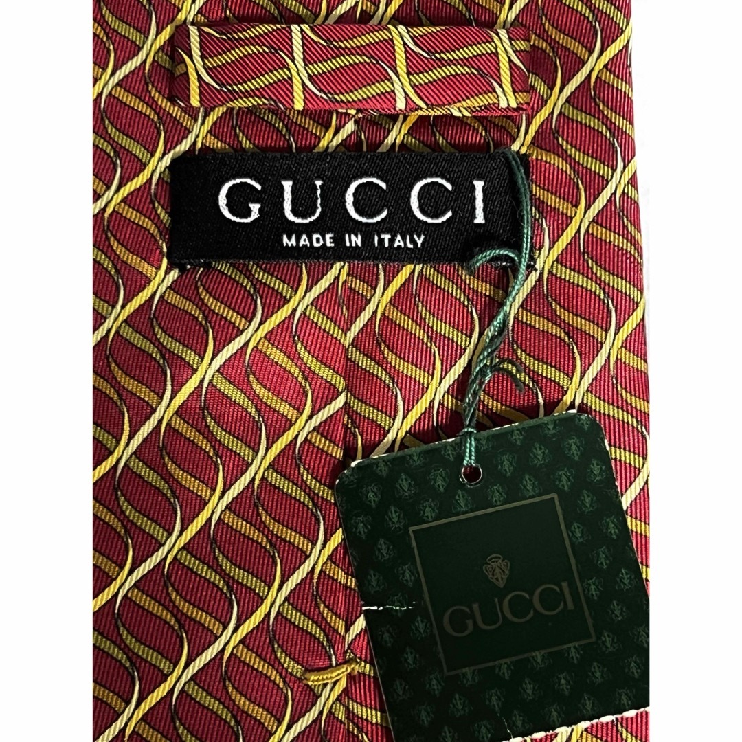 Gucci(グッチ)のGUCCI ネクタイ レッド マルチカラー ストライプ系 シマ GG メンズのファッション小物(ネクタイ)の商品写真