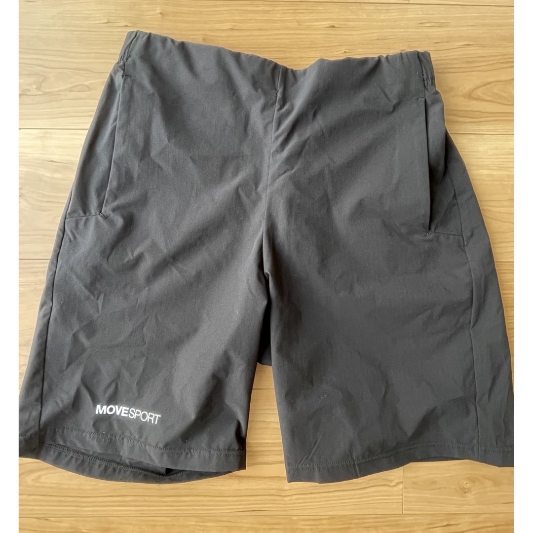 DESCENTE(デサント)のDESCENTE デサントAIRY TRASNFER ライトリップ ショーツ メンズのパンツ(ショートパンツ)の商品写真