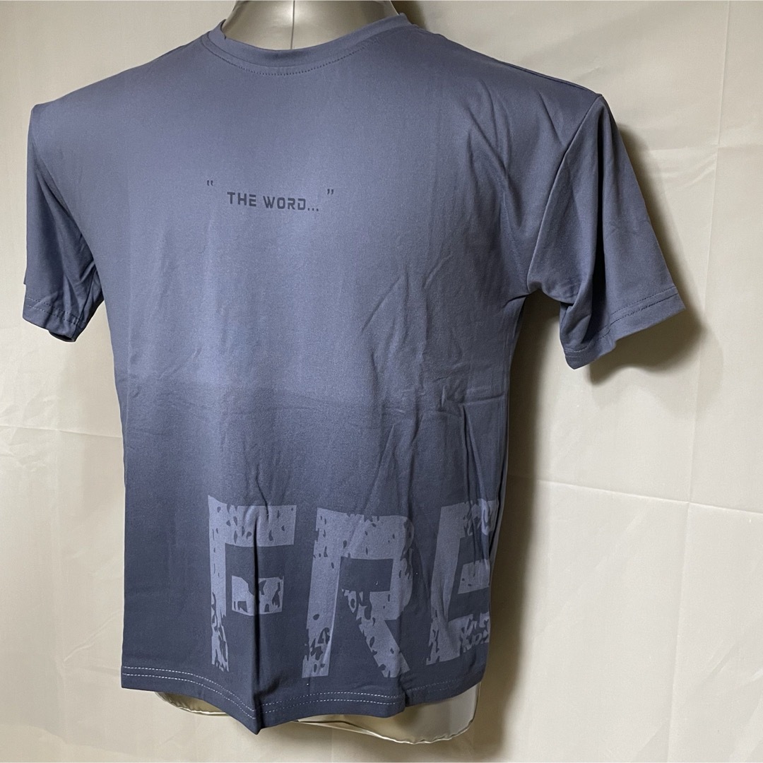 【新品】　メンズ　Tシャツ　シンプル　爽やか　グラデーション　青　夏 メンズのトップス(Tシャツ/カットソー(半袖/袖なし))の商品写真