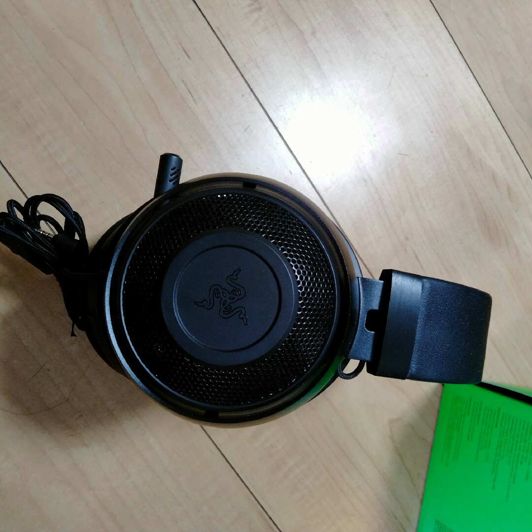 Razer(レイザー)のRAZER KRAKEN Black 完全動作品 スマホ/家電/カメラのPC/タブレット(PC周辺機器)の商品写真