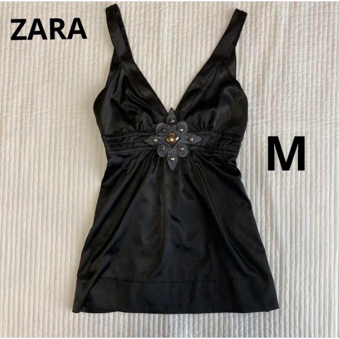 ZARA(ザラ)のZARA　トップス　黒　ノースリーブ　M ビジュー　チュニック丈 レディースのトップス(タンクトップ)の商品写真