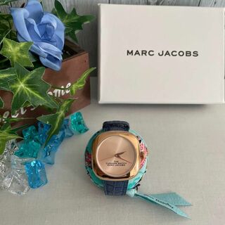 マークジェイコブス(MARC JACOBS)の【新品】MARC JACOBSマークジェイコブス 腕時計　クロコ青　ゴールド(腕時計)