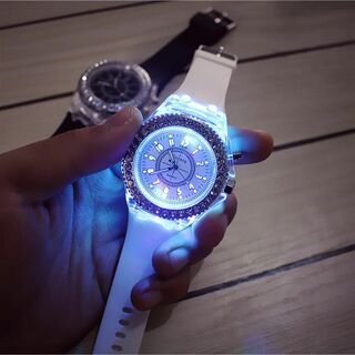 ７色LEDが光る！ラインストーン★ユニセックス レディース腕時計 白 クォーツ(腕時計)
