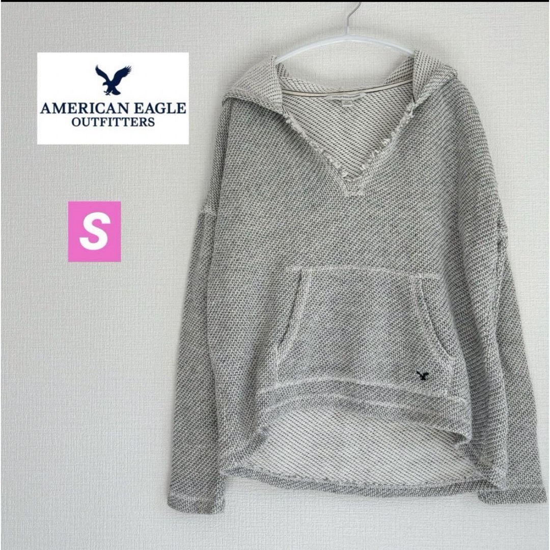 American Eagle(アメリカンイーグル)の【美品】アメリカンイーグル♡フード付きパーカー♡S レディースのトップス(パーカー)の商品写真