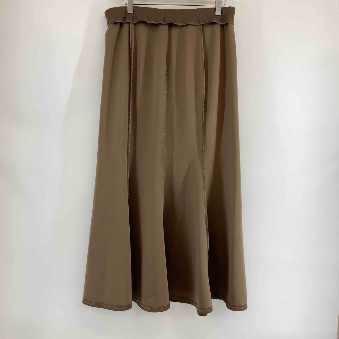 GU(ジーユー)のGU ジーユー ブラウン フレアスカート 無地 シンプル レディース ロングスカート レディースのスカート(ロングスカート)の商品写真