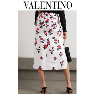VALENTINO - 定価約49万　VALENTINO ホワイトローズ柄　フレア　スカート　ラメ　薔薇