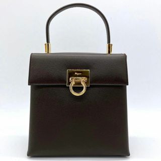 サルヴァトーレフェラガモ(Salvatore Ferragamo)の【Salvatore Ferragamo】ハンドバッグ　ガンチーニ金具　焦茶色(ハンドバッグ)