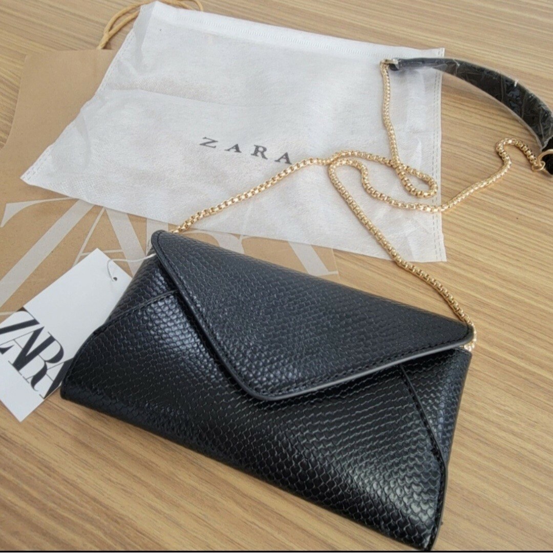 ZARA(ザラ)のZARA クラッチバッグ 結婚式 入学式 ウォレットバック 黒 ブラック 新品 レディースのバッグ(ショルダーバッグ)の商品写真
