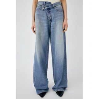 MOUSSY CROSS WAIST WIDE STRAIGHT 1