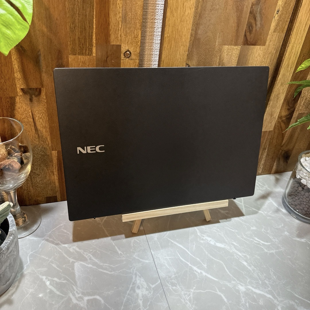 NEC(エヌイーシー)の【美品】NEC Versapro VKT16G-5☘️i5第8世代☘️メモ8G スマホ/家電/カメラのPC/タブレット(ノートPC)の商品写真