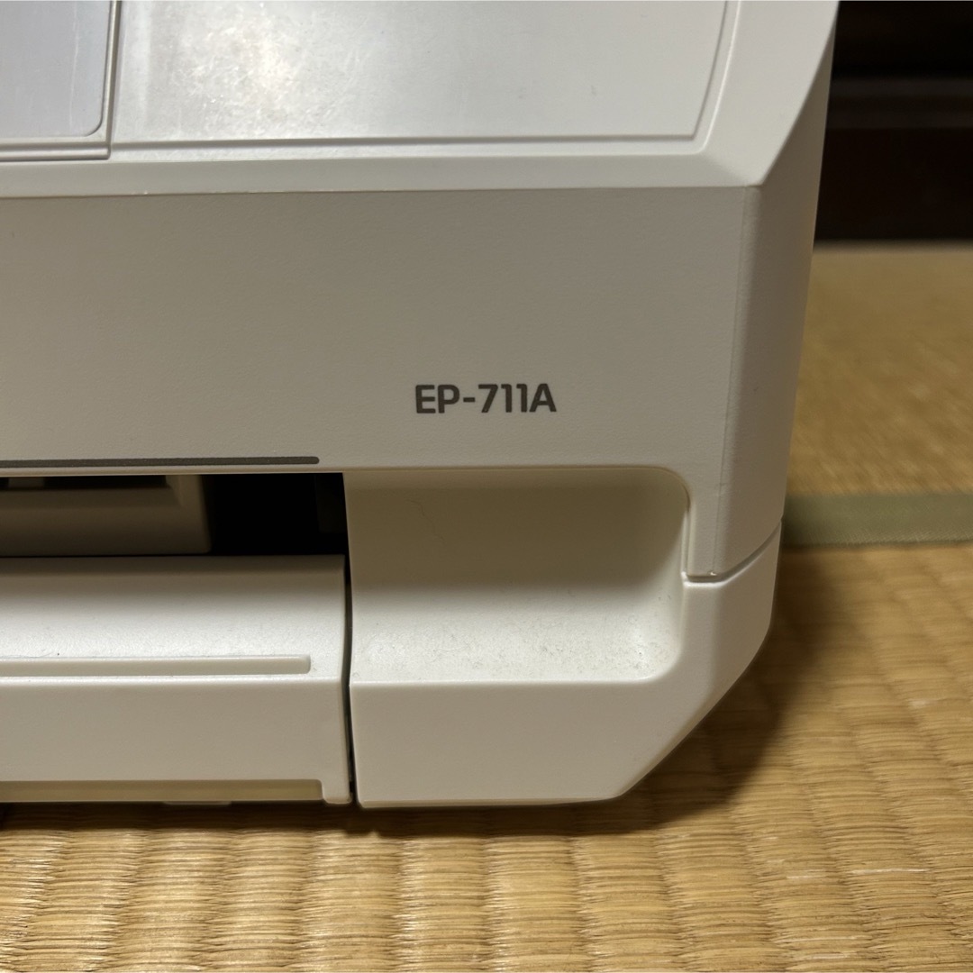 エプソン　EP-711A ホワイト　ジャンク品 スマホ/家電/カメラのPC/タブレット(PC周辺機器)の商品写真