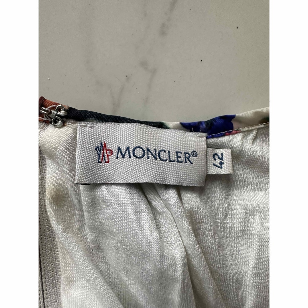 MONCLER(モンクレール)のMONCLER モンクレール　サマーワンピース レディースのワンピース(ひざ丈ワンピース)の商品写真