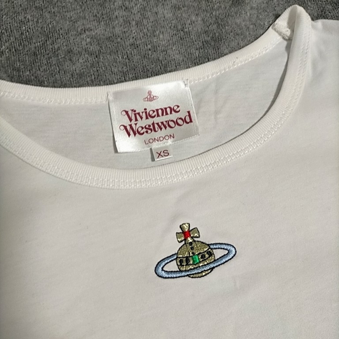 Vivienne Westwood(ヴィヴィアンウエストウッド)のVivienne Westwood オーブTシャツ レディースのトップス(Tシャツ(半袖/袖なし))の商品写真
