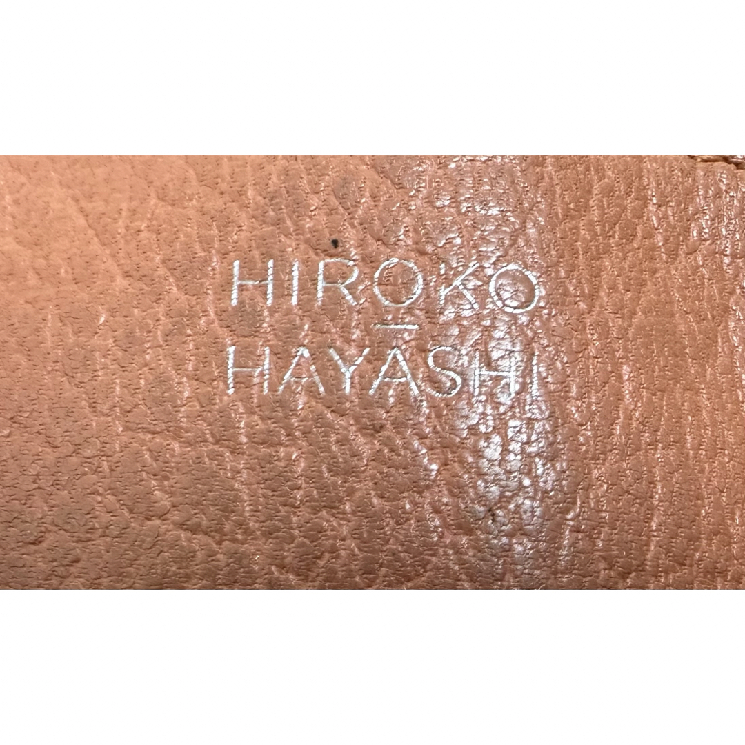 HIROKO HAYASHI(ヒロコハヤシ)のヒロコハヤシ 本革 長財布 ミニ 日本製 サーモンピンク 希少 USED レディースのファッション小物(財布)の商品写真