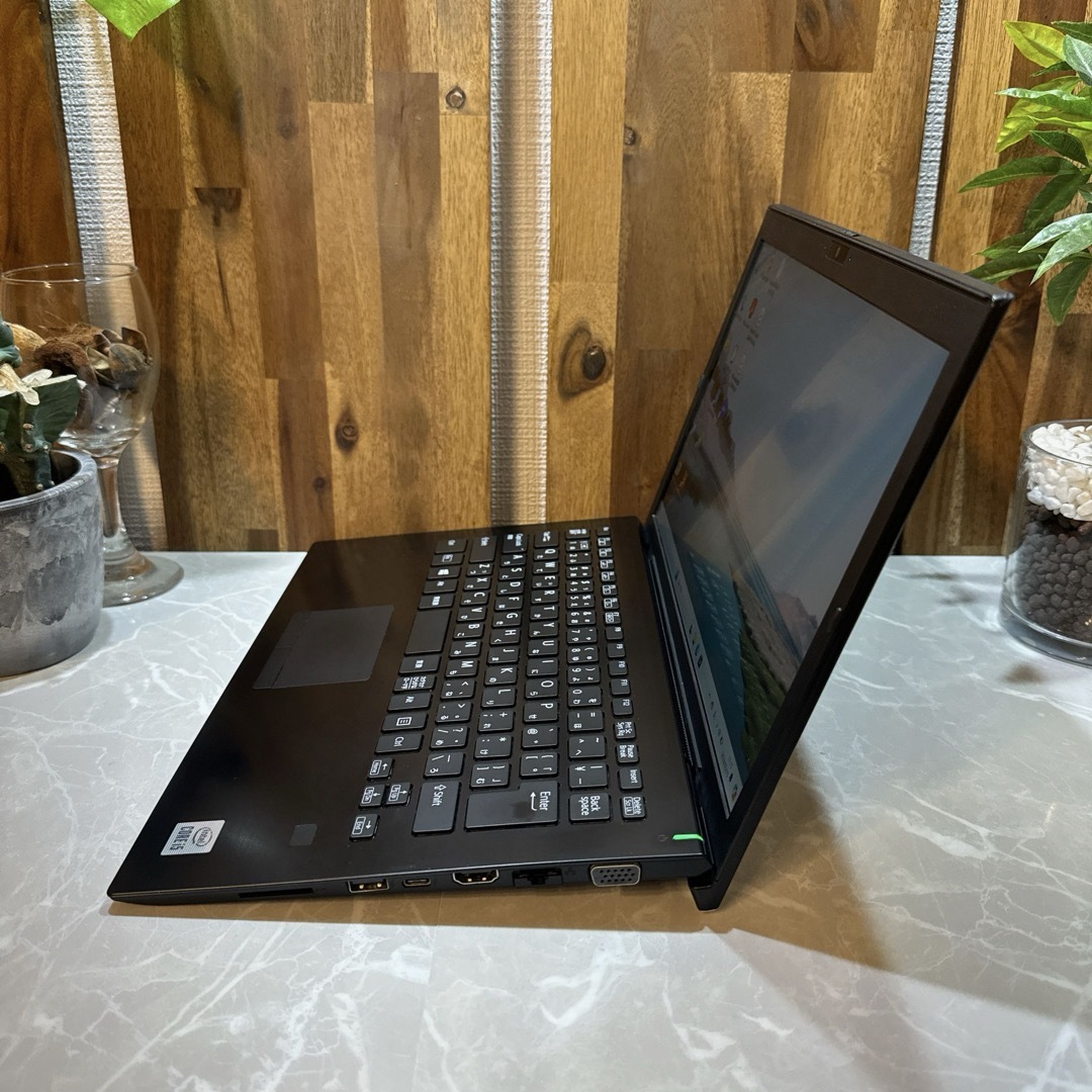 VAIO(バイオ)のVAIO Pro PG ☘️ i5第10世代☘️メモリ8GB☘️SSD256GB スマホ/家電/カメラのPC/タブレット(ノートPC)の商品写真