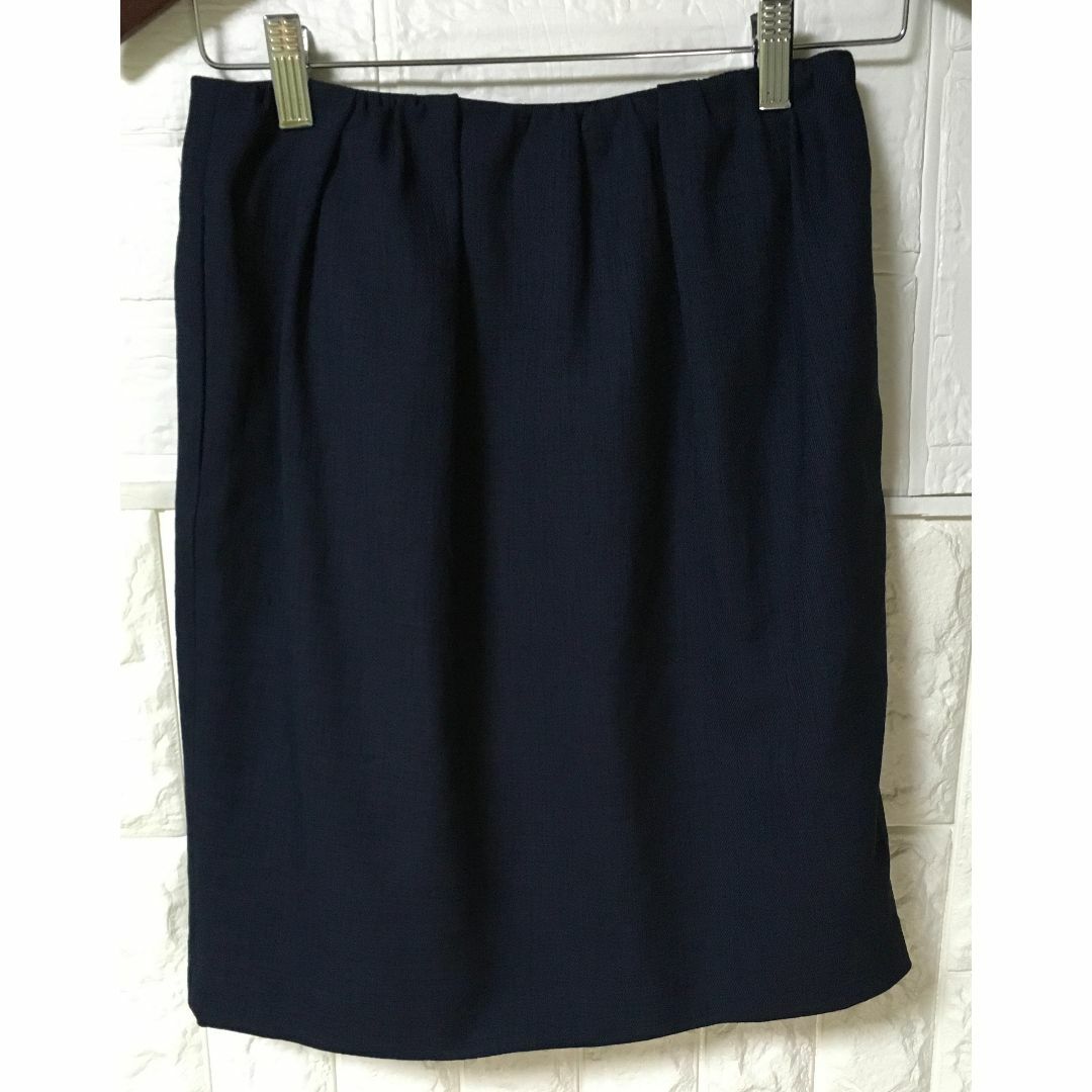 visのSサイズ、藍色がとても美しい膝上スカート レディースのスカート(ミニスカート)の商品写真