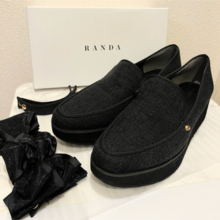 RANDA ローファー厚底プラットフォーム　ブラックLL(ローファー/革靴)