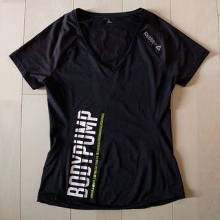 リーボック(Reebok)のReebok LESMILLS ボディパンプレディースTシャツ(トレーニング用品)