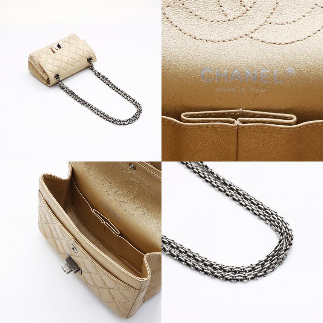 CHANEL(シャネル)のシャネル CHANEL 2.55 シルバー金具 ミニマトラッセ 14番台 ショルダーバッグ レディースのバッグ(ショルダーバッグ)の商品写真