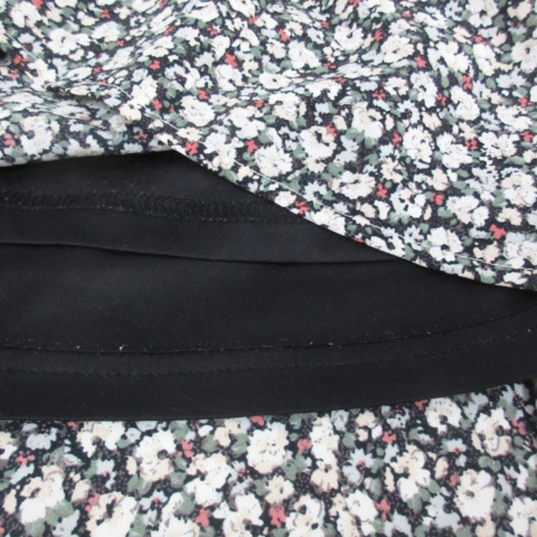 heather(ヘザー)のヘザー フレアスカート ロング丈 マキシ丈 花柄 マルチカラー F 黒 白 レディースのスカート(ロングスカート)の商品写真