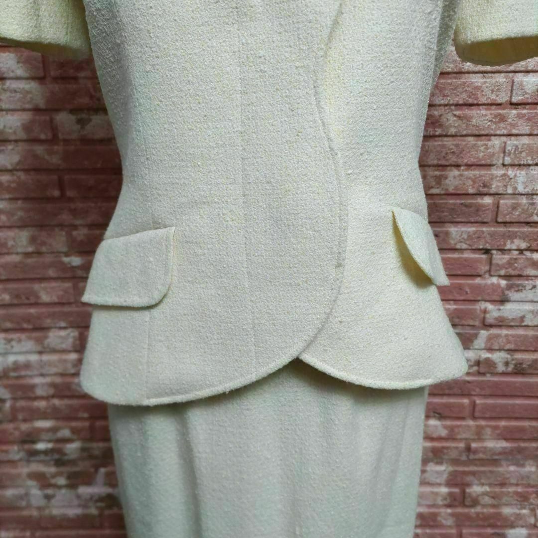 ミスアシダ スカートスーツ ライトイエロー 7号 レディースのフォーマル/ドレス(スーツ)の商品写真