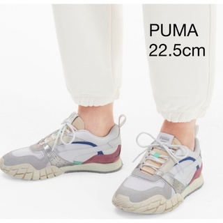 プーマ(PUMA)のPUMA スニーカー　22.5cm(スニーカー)
